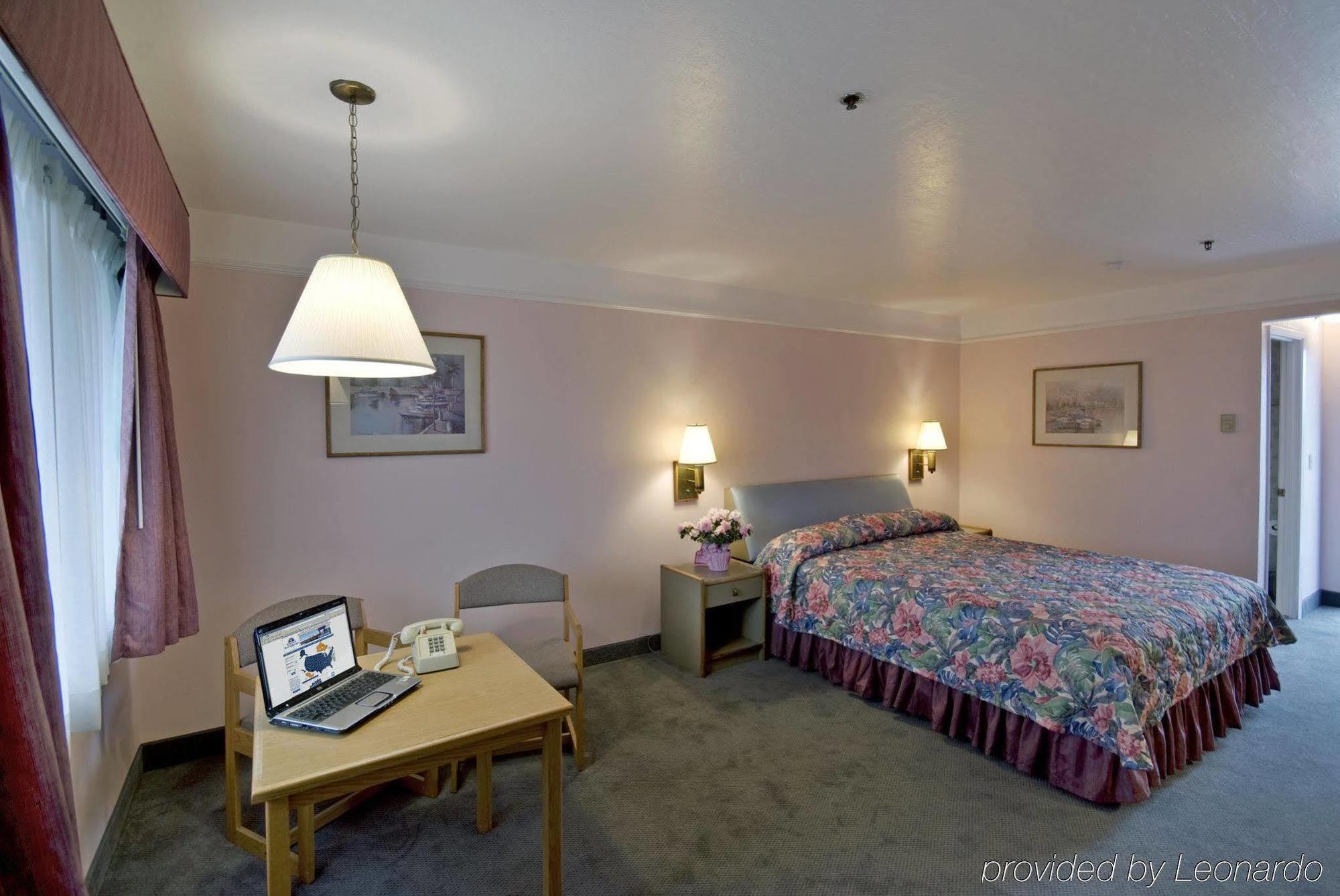 Seabird Lodge Форт-Брэгг Номер фото